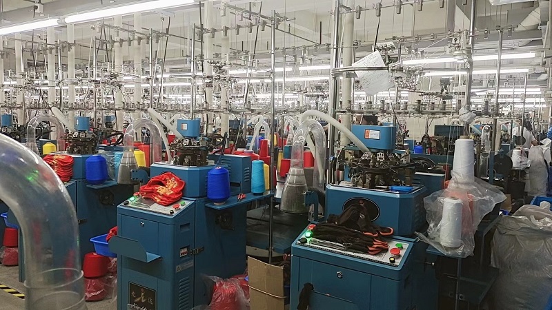 men socks factory.jpg