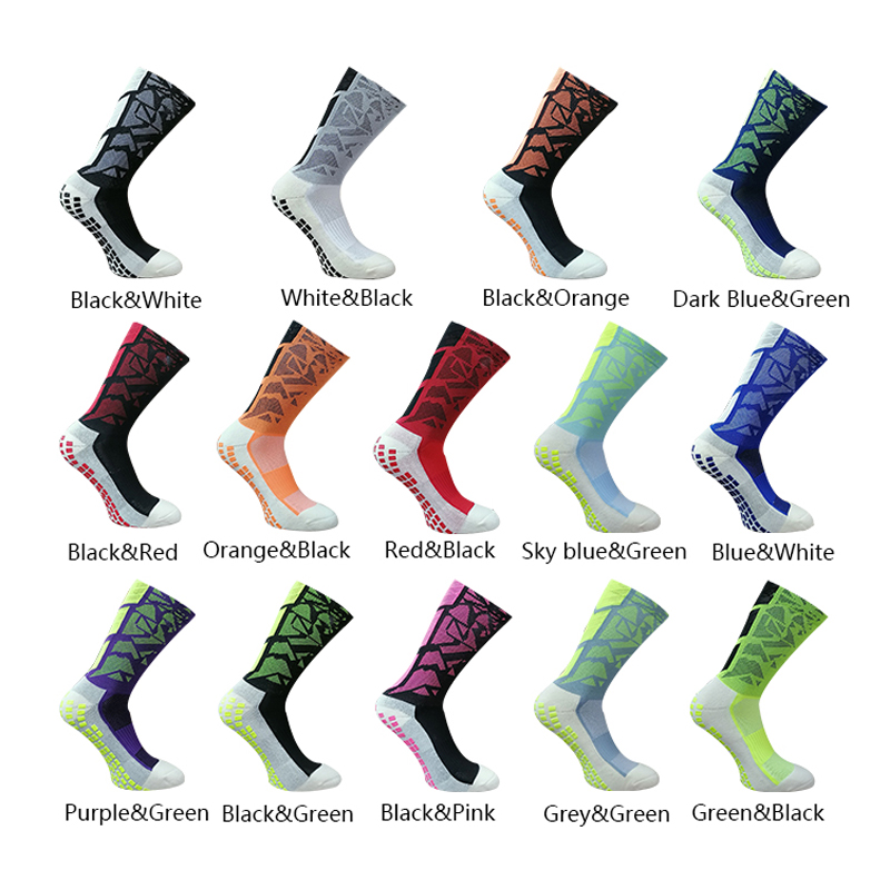 Wholesale Custom Logo Grip Socks Professional Athletic Mid Calf Crew Football Sport Soccer Anti Slip grip Socks.jpg